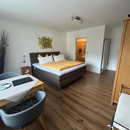 Gaestehaus Sommertal Mit Pool Im Garten, Eigener Parkplatz, 800M Zum Bodensee, 300M Zur Altstadt Меерсбург Экстерьер фото