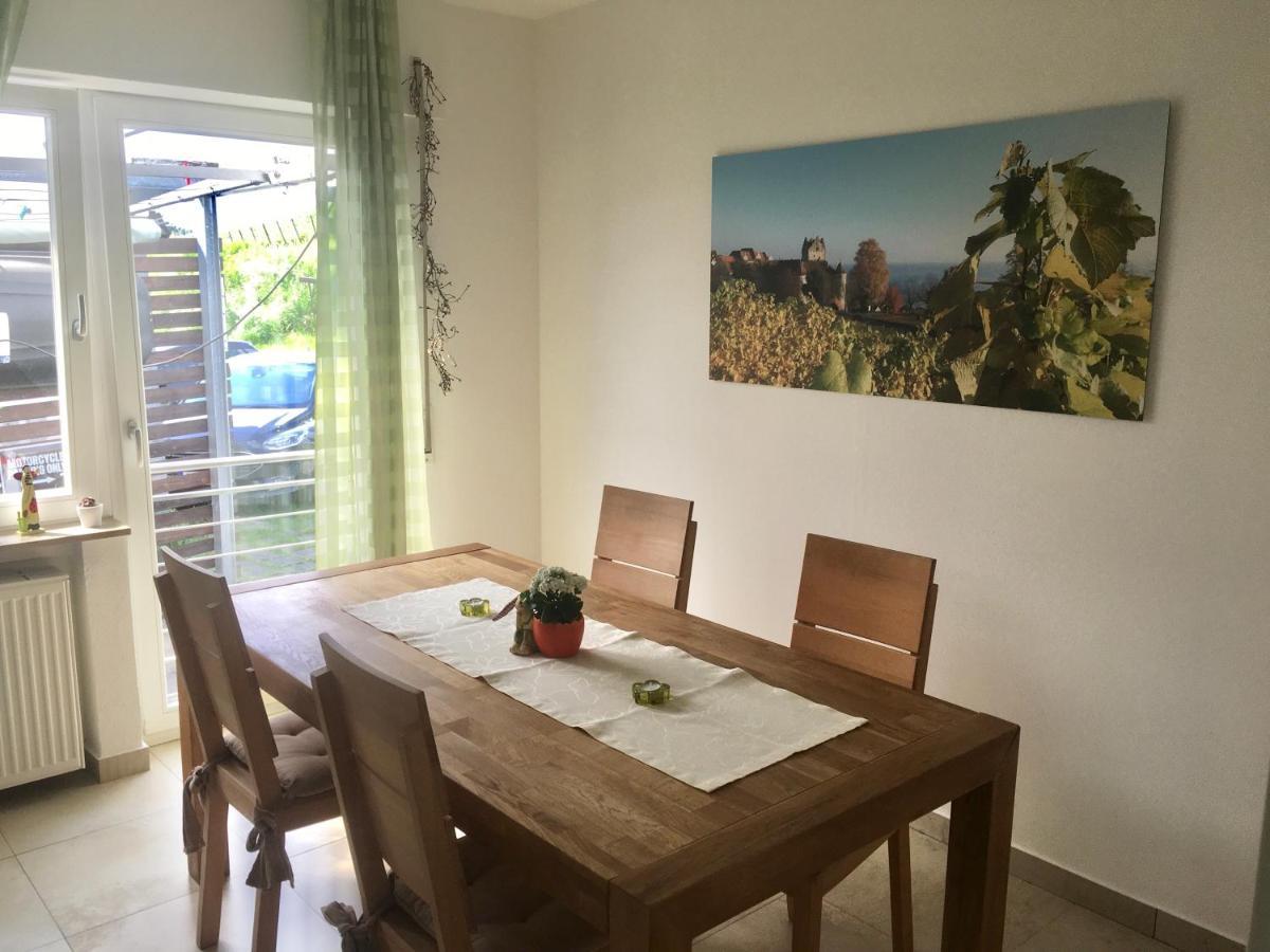 Gaestehaus Sommertal Mit Pool Im Garten, Eigener Parkplatz, 800M Zum Bodensee, 300M Zur Altstadt Меерсбург Экстерьер фото