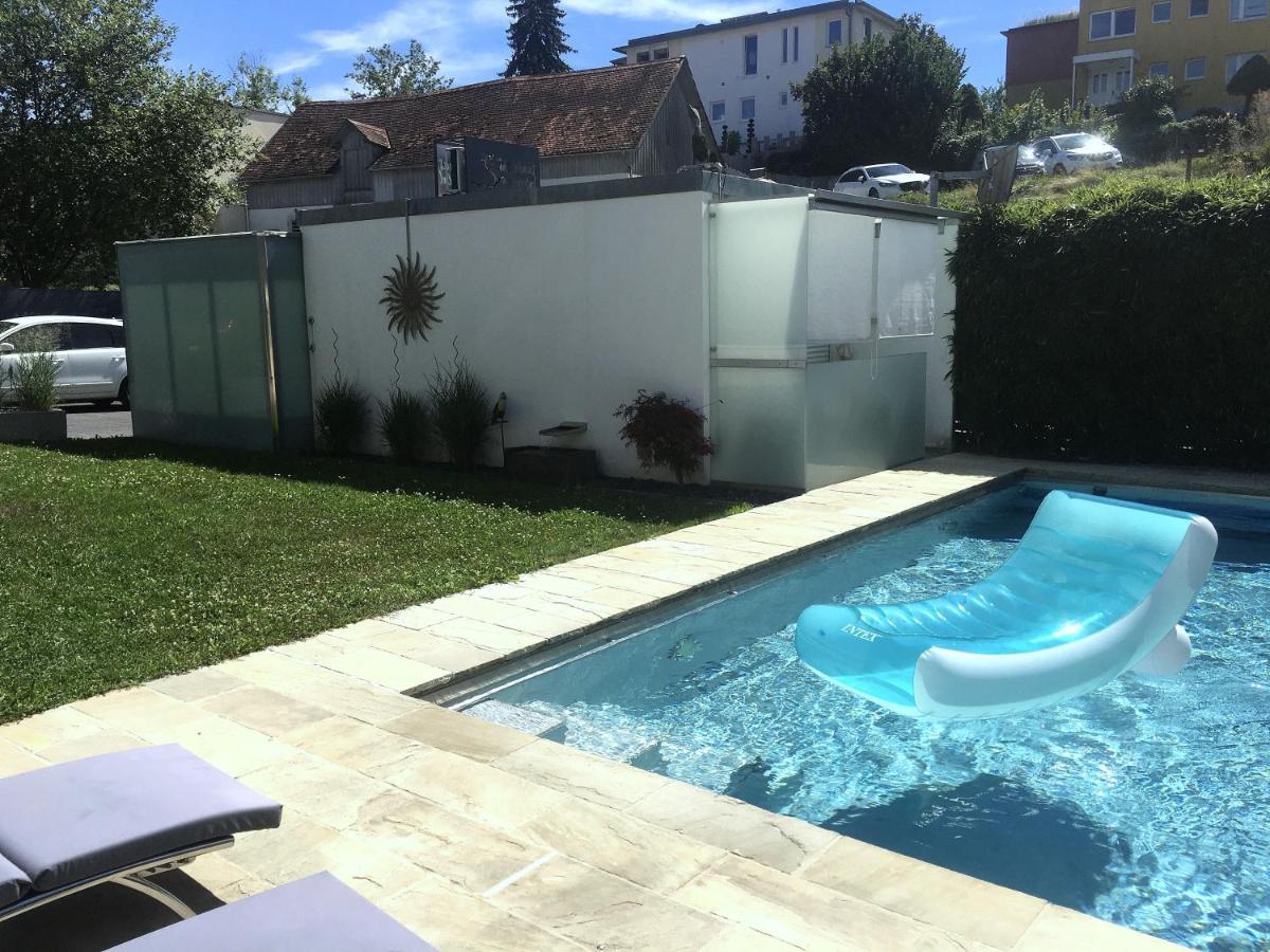 Gaestehaus Sommertal Mit Pool Im Garten, Eigener Parkplatz, 800M Zum Bodensee, 300M Zur Altstadt Меерсбург Экстерьер фото